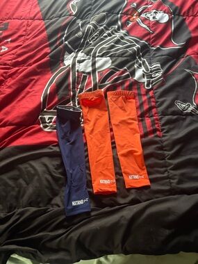 Men's Compression Arm Sleeves - Orange & Navy